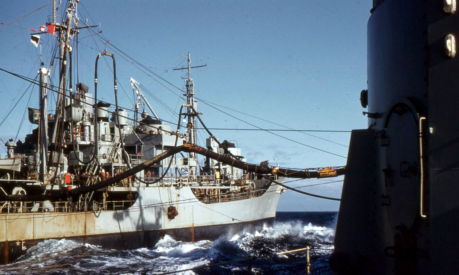Tanker fueling USS Haynsworth